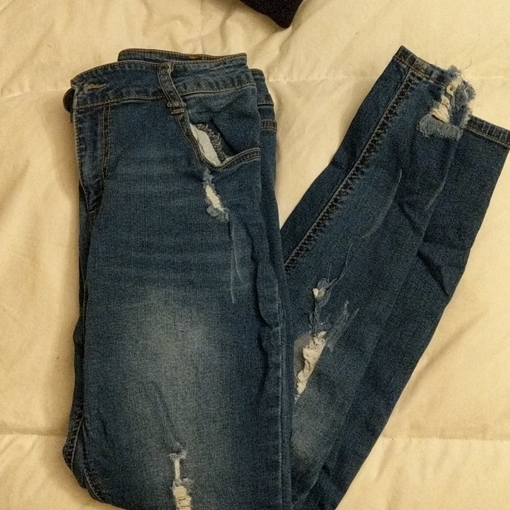 Ripped jeans
